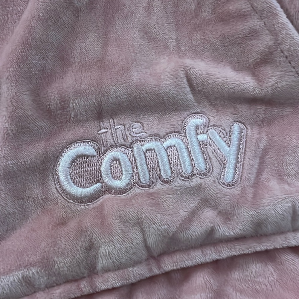 Pink Comfy - Picture 2 of 4